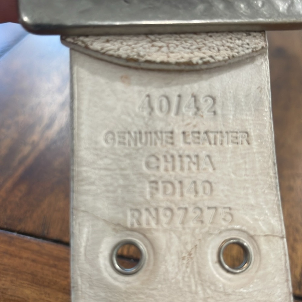 Fox Racing Cream Tan Moto Genuine Leather Belt 40/42 Engraved Metallic Buckle - Picture 4 of 17